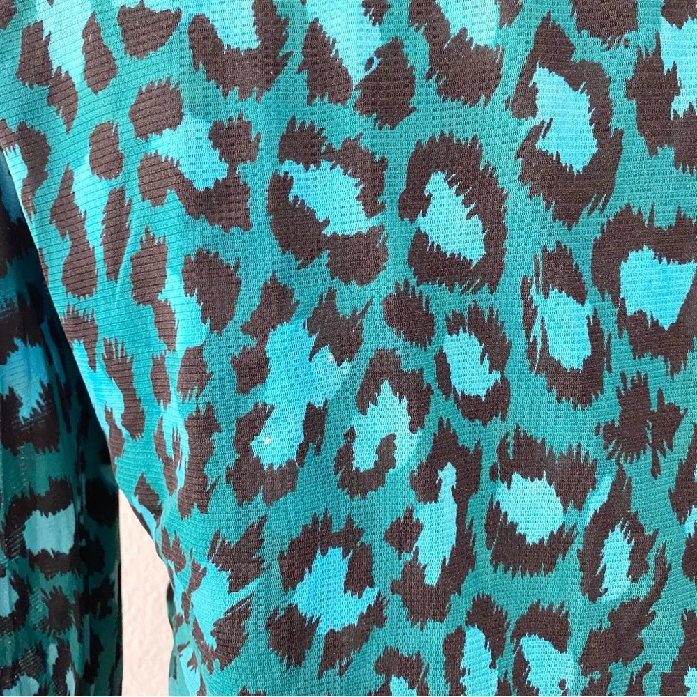 DIANE VON FURSTENBERG Blue Leopard Gladys Top - Picture 6 of 7